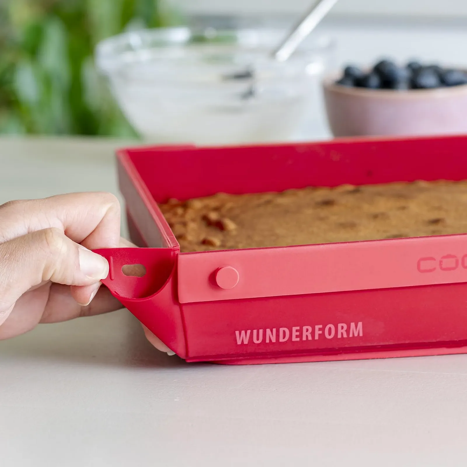 Форма для выпекания coox Wunderform Frame LQ силиконовая складная Blue 4,5 л, фото №4 Форма для выпекания coox Wunderform Frame LQ силиконовая складная Blue 4,5 л, фото №4