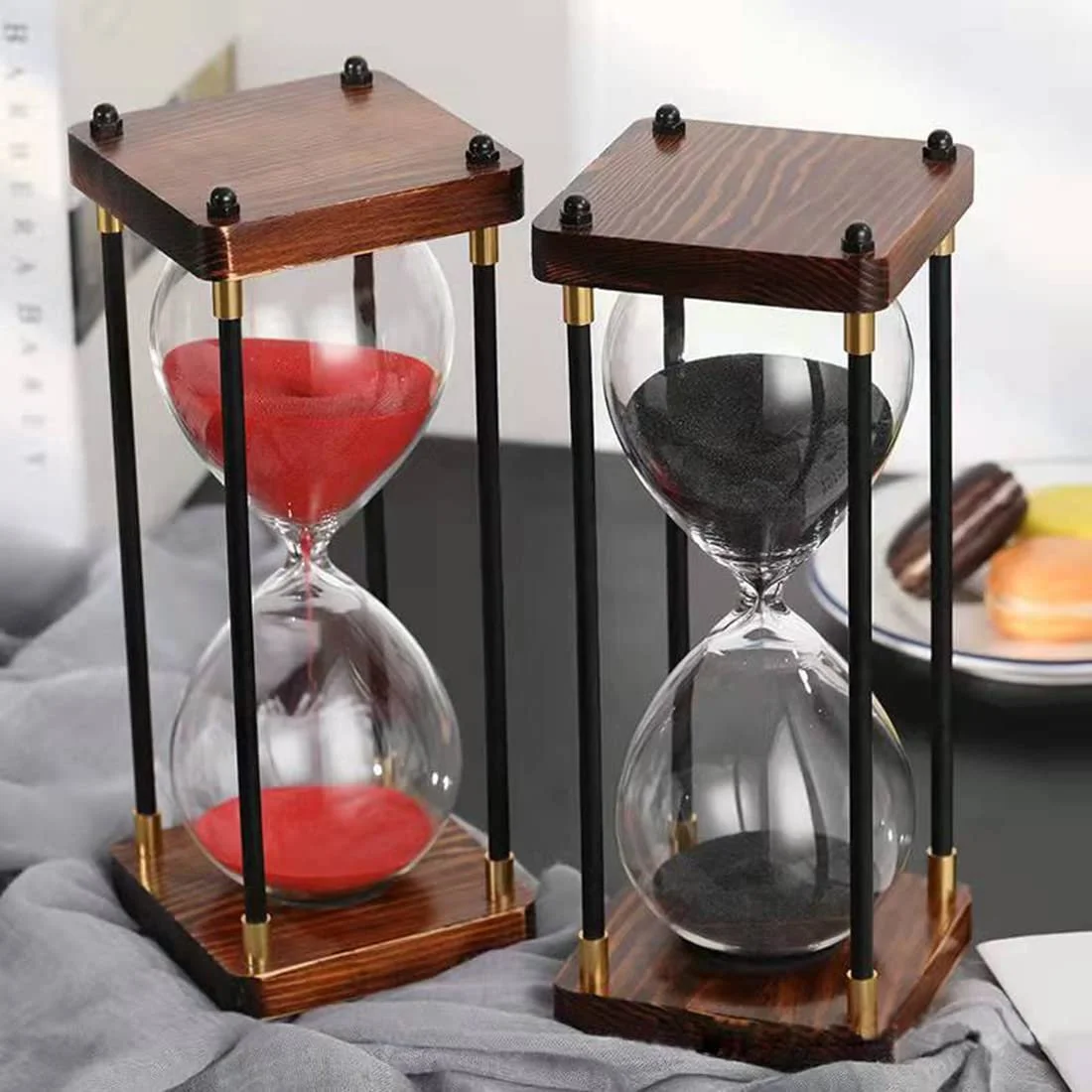 Пісочний годинник Large Hourglass 60 Minutes Vintage Wooden Чорний, фото №3 Пісочний годинник Large Hourglass 60 Minutes Vintage Wooden Чорний, фото №3