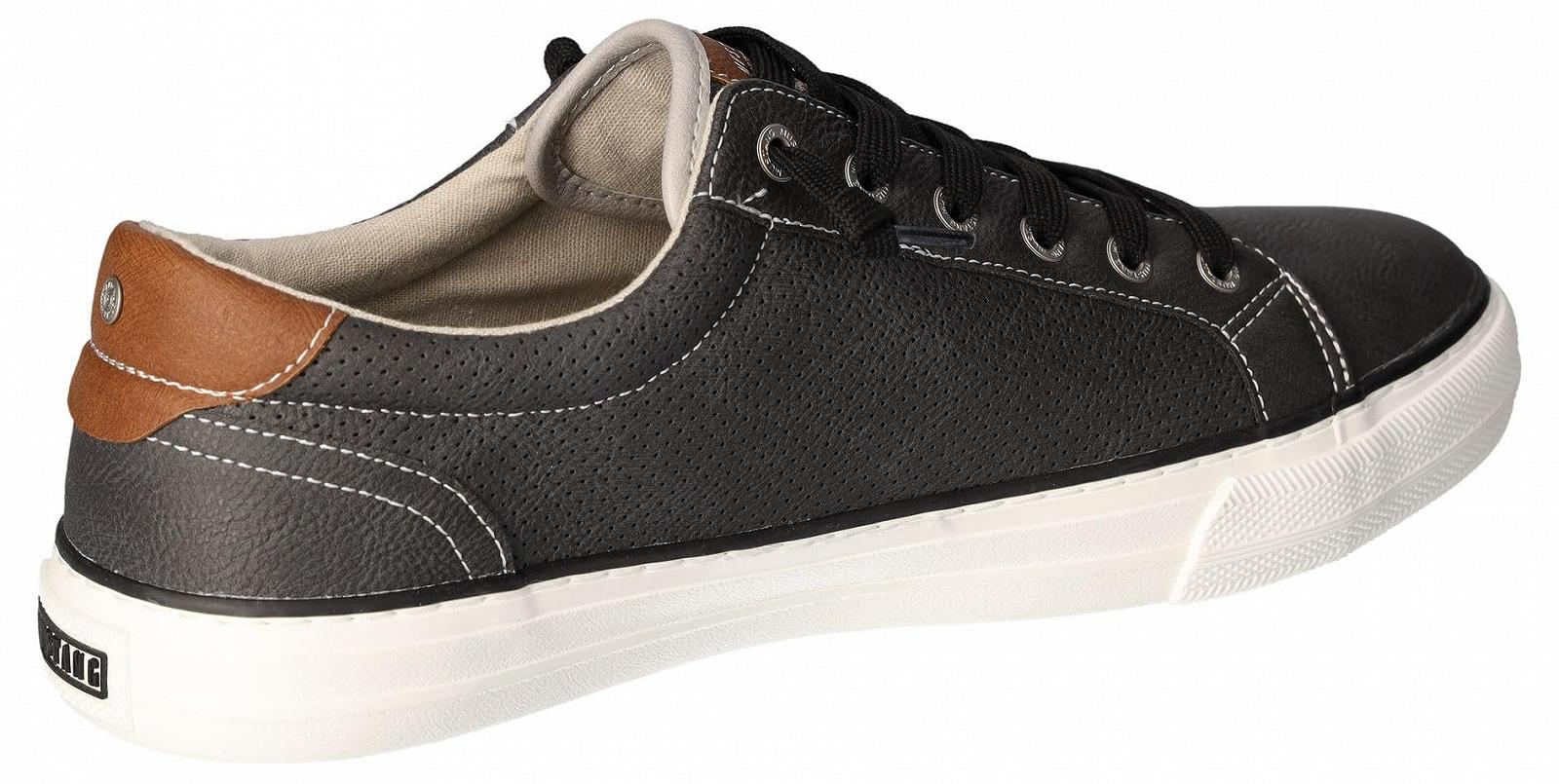 Кросівки MUSTANG на шнурівці, фото №4 Кросівки MUSTANG на шнурівці, фото №4