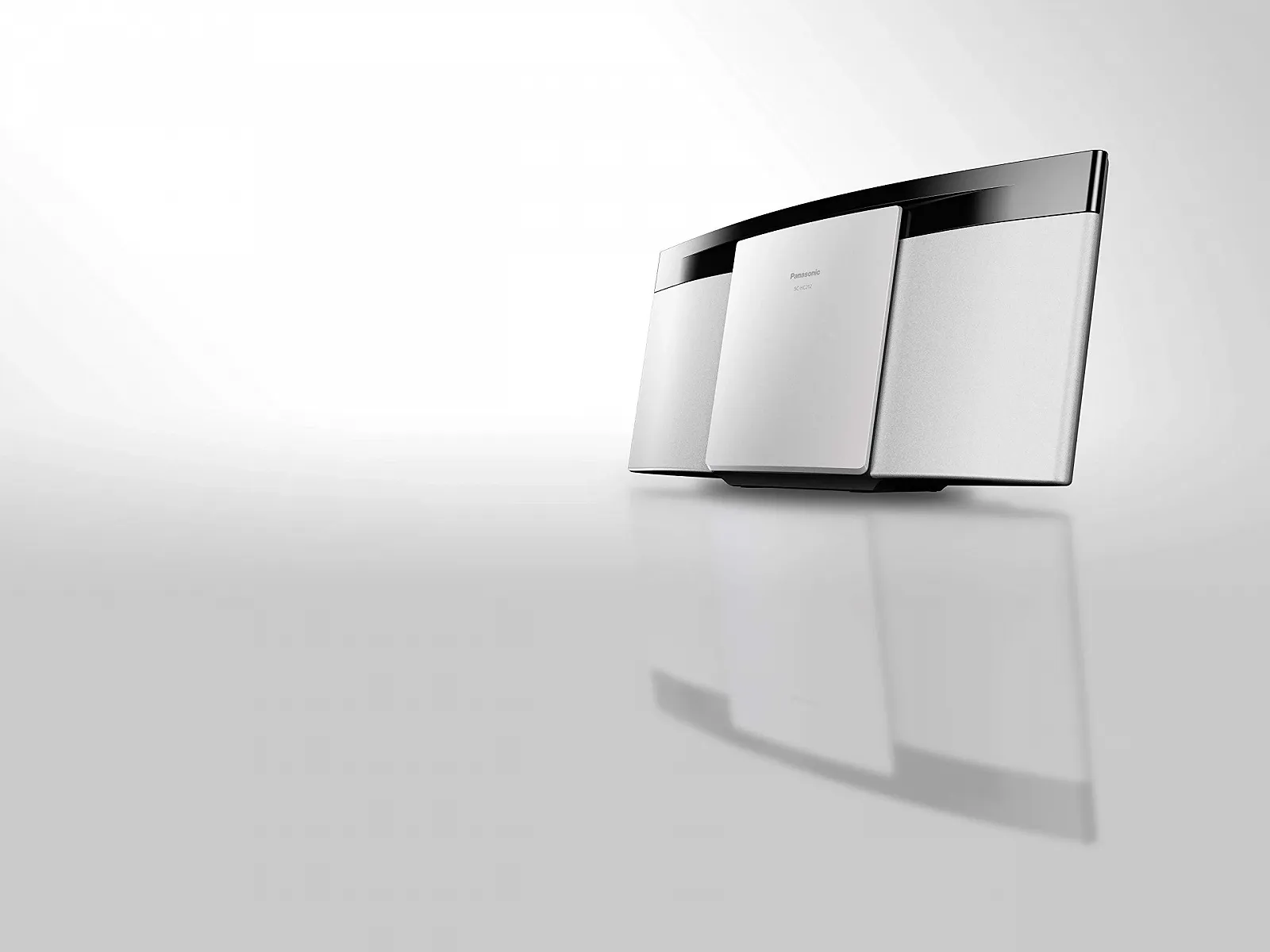 Микро Hi-Fi система Panasonic SC-HC212EG 2-канальная 20 Вт Цифровое радио DAB+ CD-проигрыватель Bluetooth USB, фото №2