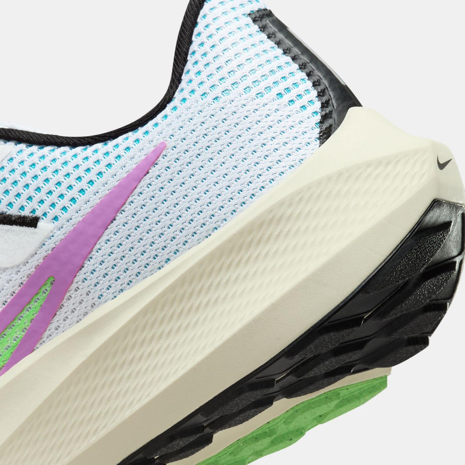 Кросівки Nike AIR ZOOM PEGASUS 40 SE 44.5 EU / 28.5 см / Білі, фото №4