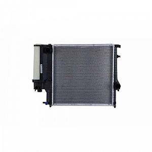 Радиатор охлаждения двигателя HELLA 8MK 366 302-581 для BMW synthetic.ua - Фото 1