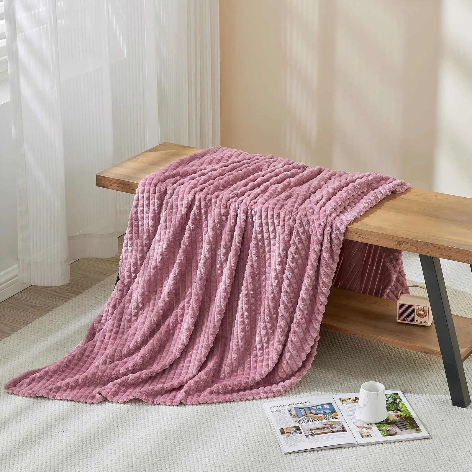 Покривало EMME Cuddly Fluffy, 150 x 200 см, Флісова ковдра, М'яка та тепла, фото №4 Покривало EMME Cuddly Fluffy, 150 x 200 см, Флісова ковдра, М'яка та тепла, фото №4