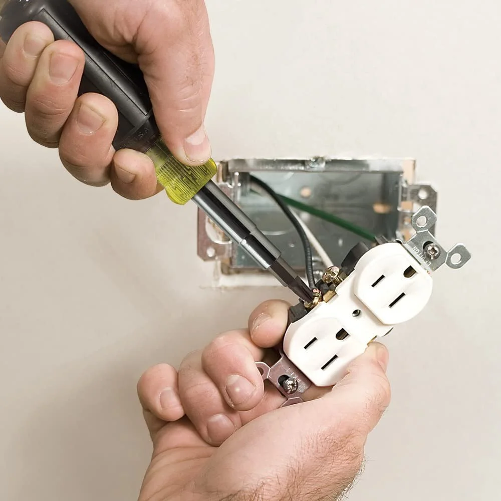 Викрутка та торцевий ключ KLEIN TOOLS 32500 11 в 1 Cushion Grip чорна, фото №7