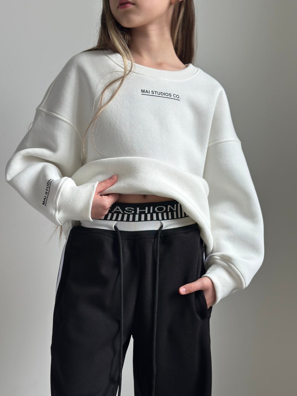 Стильный свитшот — шоколадный, бежевый и молочный — от 140 см до 164 см, фото №6 Стильный свитшот — шоколадный, бежевый и молочный — от 140 см до 164 см, фото №6