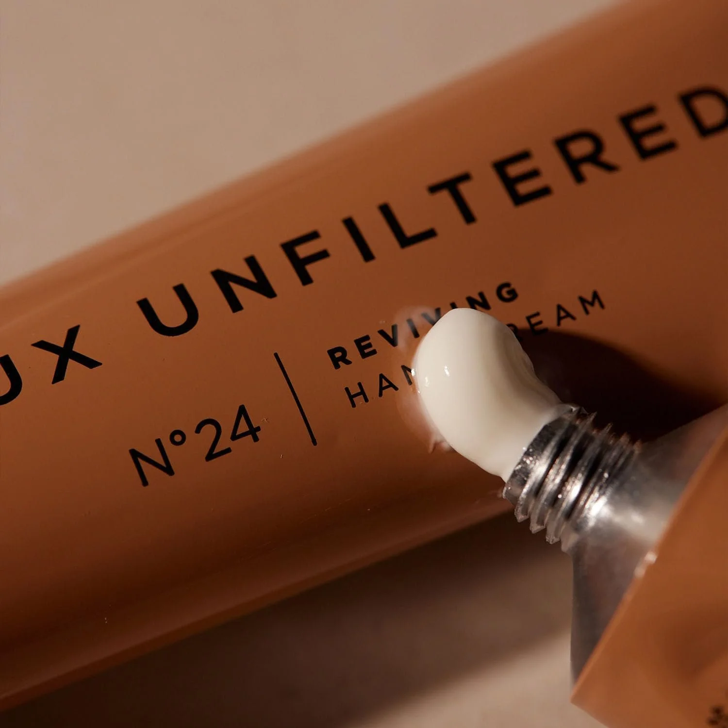 Крем для рук Lux Unfiltered Invigorating (Ylang Ylang), фото №8