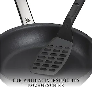 Лопатка WMF пластиковая 31 см с изгибом и прорезями Dishwasher Safe synthetic.ua - Фото 1