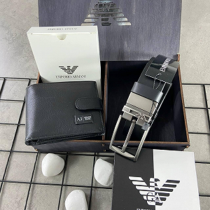 Чоловічий шкіряний ремінь і гаманець в коробочці з дерева Armani - Фото 1