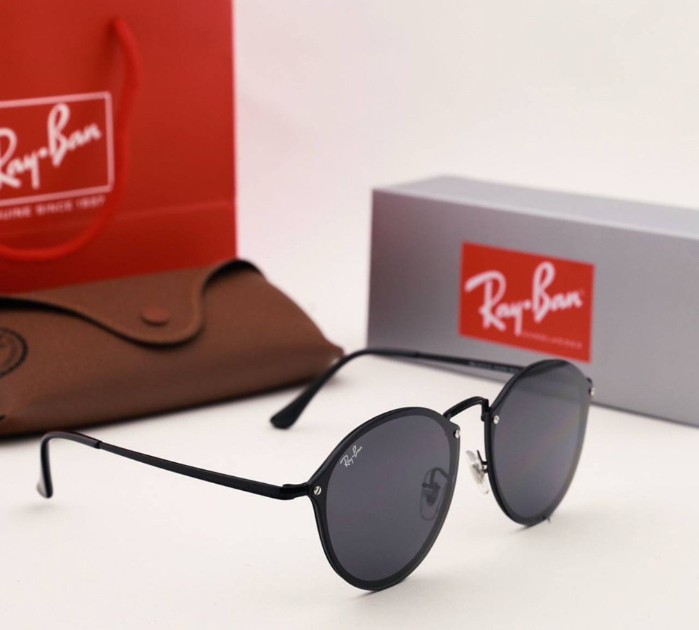 Жіночі сонцезахисні окуляри класичні чорні Ray Ban на літо, фото №2 Жіночі сонцезахисні окуляри класичні чорні Ray Ban на літо, фото №2