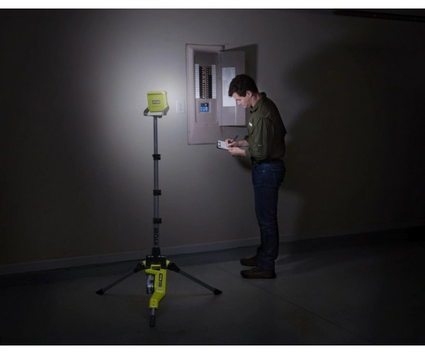 Ryobi Світильник зі штативом R18TL-0 18В, фото №3 Ryobi Світильник зі штативом R18TL-0 18В, фото №3