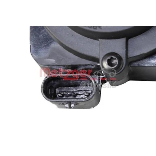 Дополнительный водяной насос METZGER 2221046 для BMW, фото №2 Дополнительный водяной насос METZGER 2221046 для BMW, фото №2