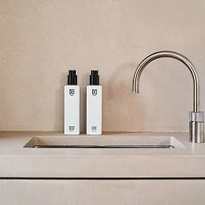 Лосьон для рук N Home Jardin De Paris Увлажняющий 250 мл цена на synthetic.ua - Фото 1 Лосьон для рук N Home Jardin De Paris Увлажняющий 250 мл synthetic.ua - Фото 1