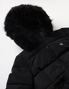 Пальто Calvin Klein Женское стеганое цена на synthetic.ua - Фото 1 Пальто Calvin Klein Женское стеганое synthetic.ua - Фото 1