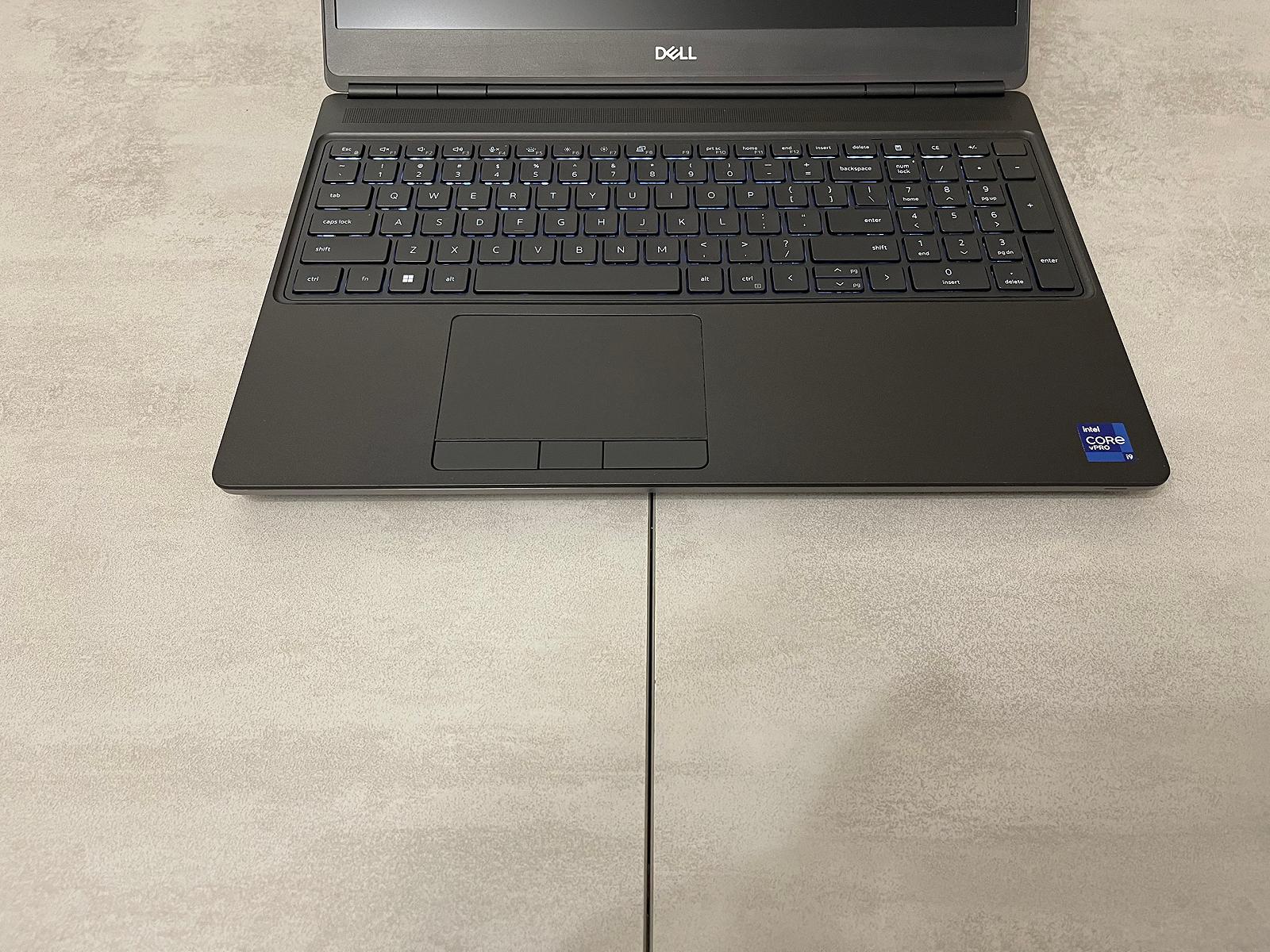 Ноутбук Dell Precision 7560, 15,6", i9-11950H, 32GB, 512GB SSD, RTX A2000 4GB, фото №5 Ноутбук Dell Precision 7560, 15,6", i9-11950H, 32GB, 512GB SSD, RTX A2000 4GB, фото №5