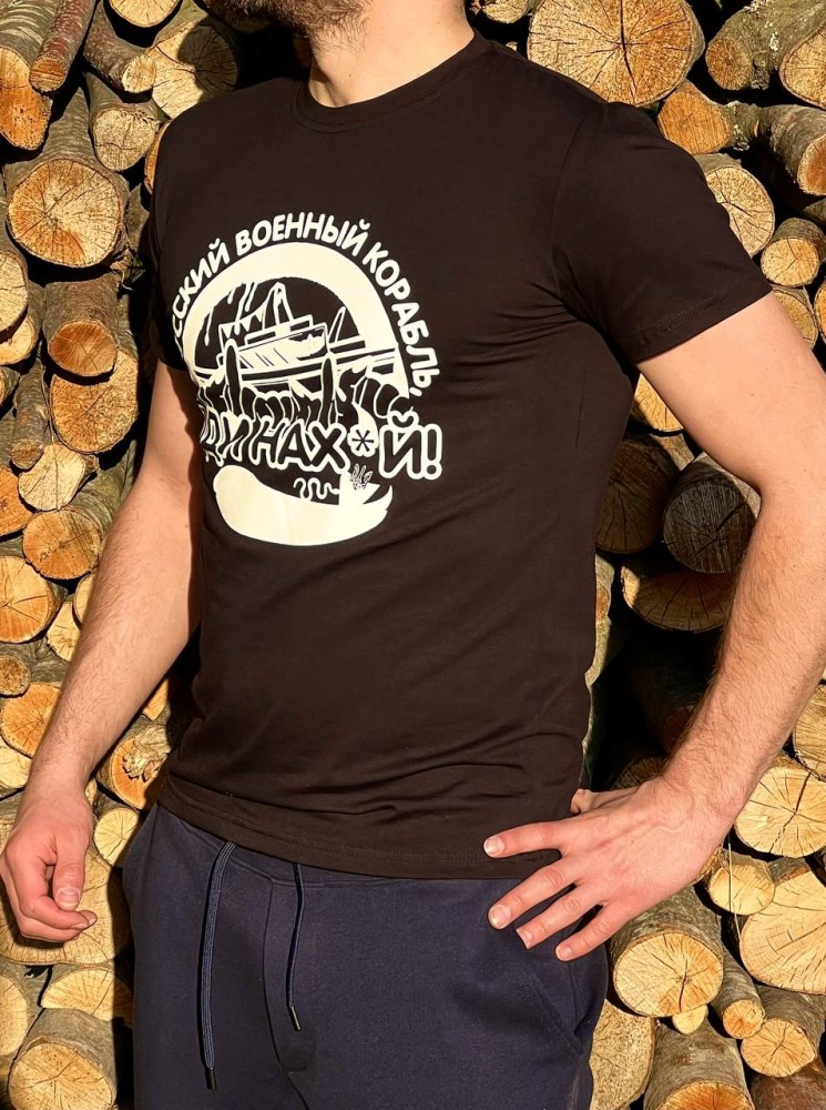 Футболка Ukraine symbol черная, фото №3 Футболка Ukraine symbol черная, фото №3