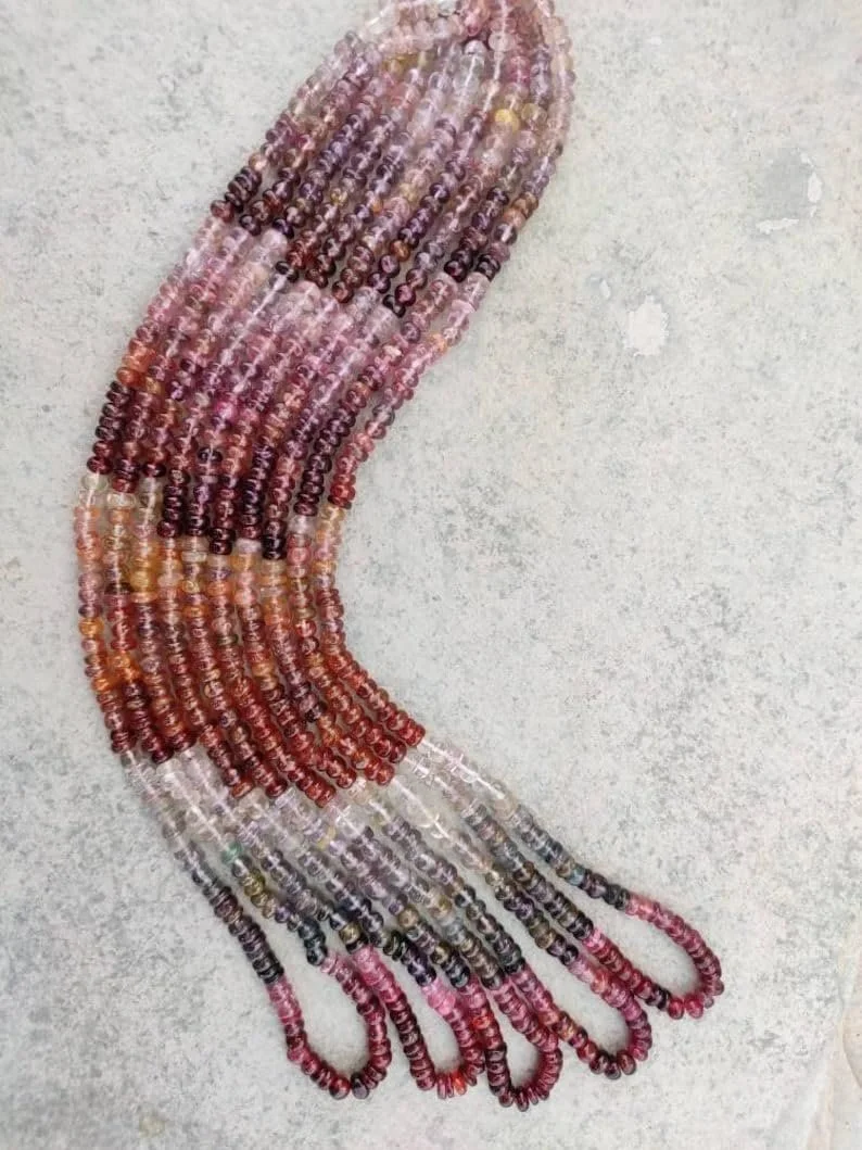 Бусины из натуральной мульти-шпинели, ограненные, круглые, 4.5-5 мм, длина нити 40 см, фото №3