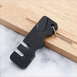 Точилка для ножів кишенькова Multipurpose Pocket Sharpening Stone Carbide Ceramic Keychain Black synthetic.ua - Фото 1