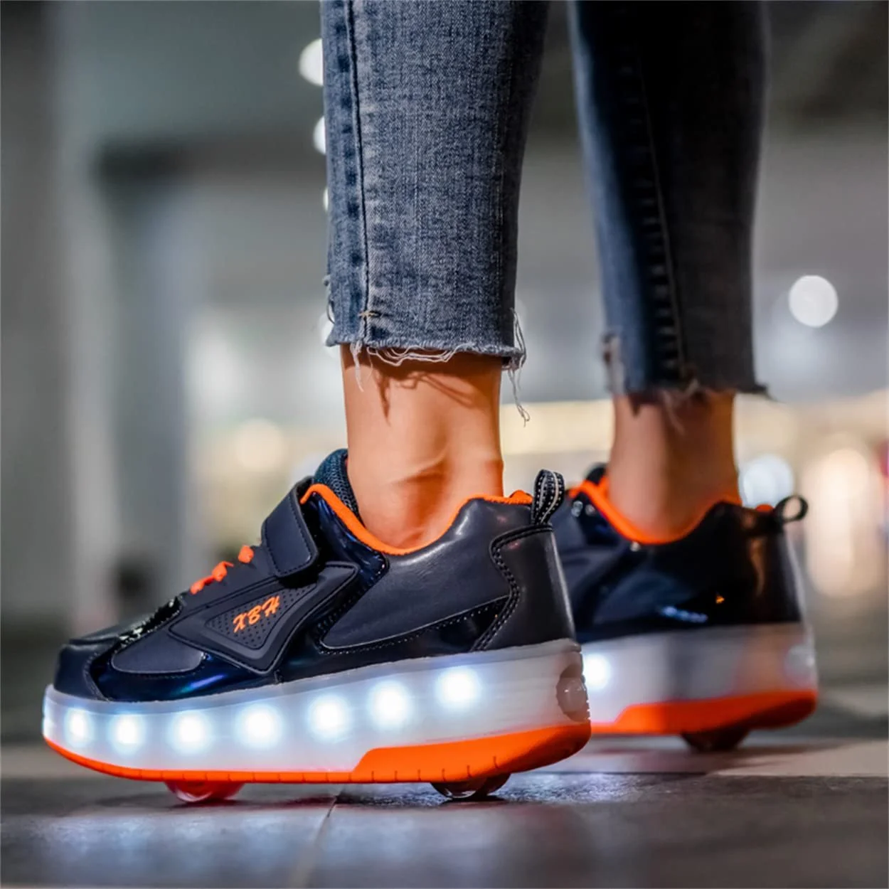 Детская обувь с колесиками LED Светящаяся обувь Спортивная обувь для улицы Мигающая обувь Обувь для скейтборда Кроссовки, фото №7
