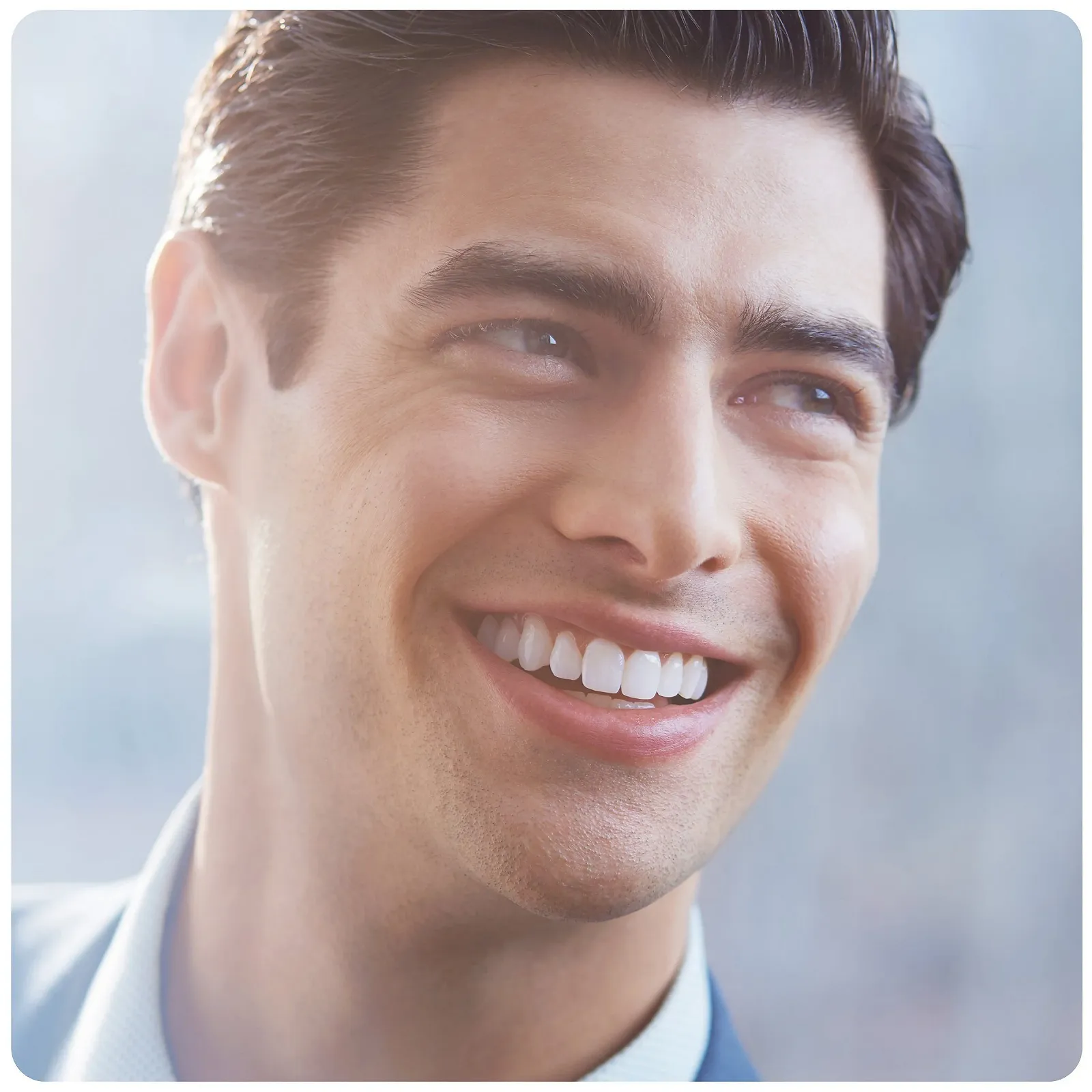 Электрическая зубная щетка Oral-B Genius 9100S Sensi Ultrathin Ротационно-осциллирующая Черная, фото №3