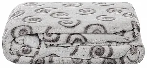 Фланелевое одеяло Brandsseller 150 x 200 см, лазерный дизайн, белый/коричневый/завитки synthetic.ua - Фото 1