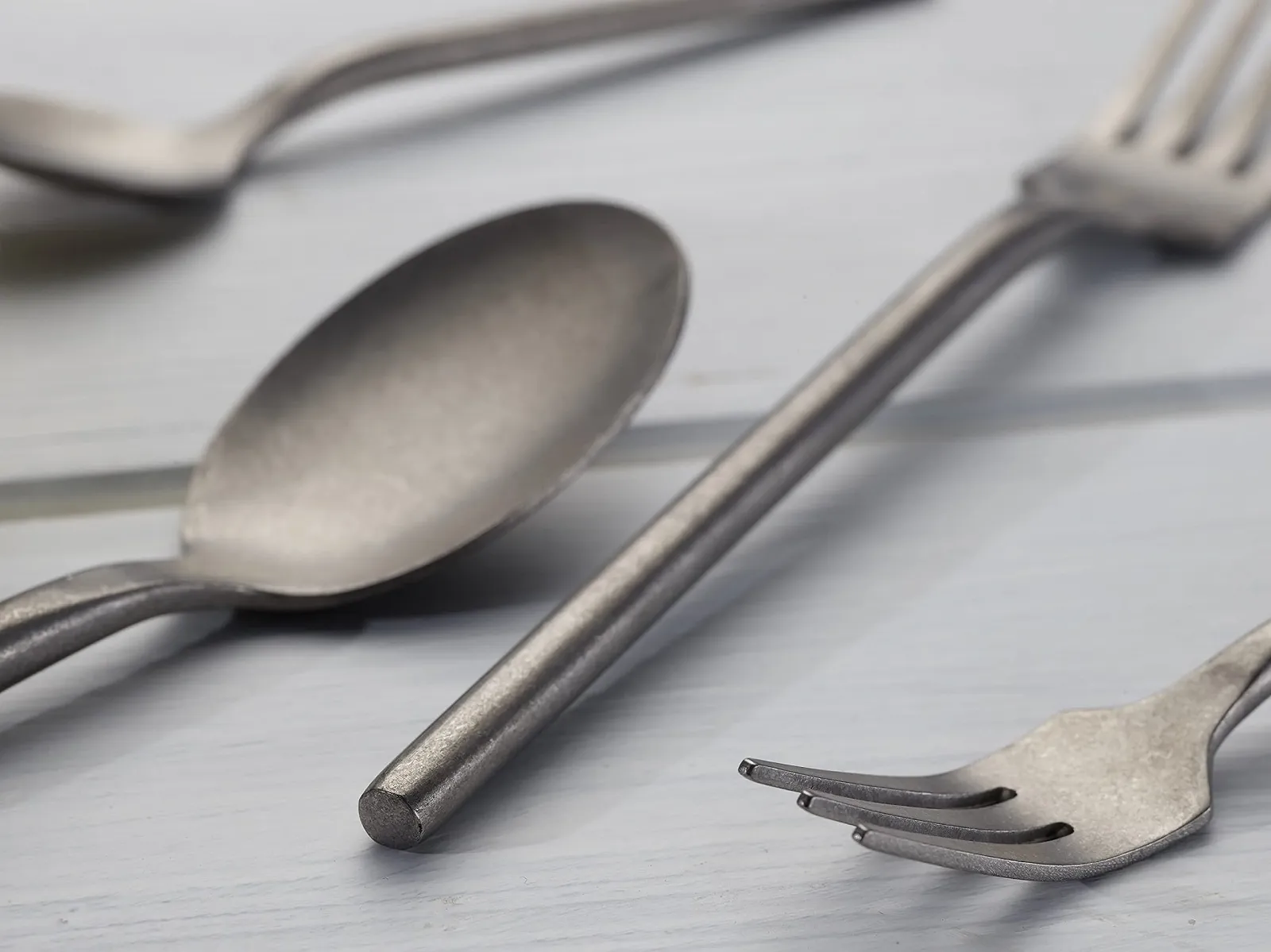 Набір столових приборів ECHTWERK Bari, Stonewashed Silver, 16 предметів, на 4 особи, високоякісна хромонікелева сталь, нержавіюча сталь, фото №7 Набір столових приборів ECHTWERK Bari, Stonewashed Silver, 16 предметів, на 4 особи, високоякісна хромонікелева сталь, нержавіюча сталь, фото №7