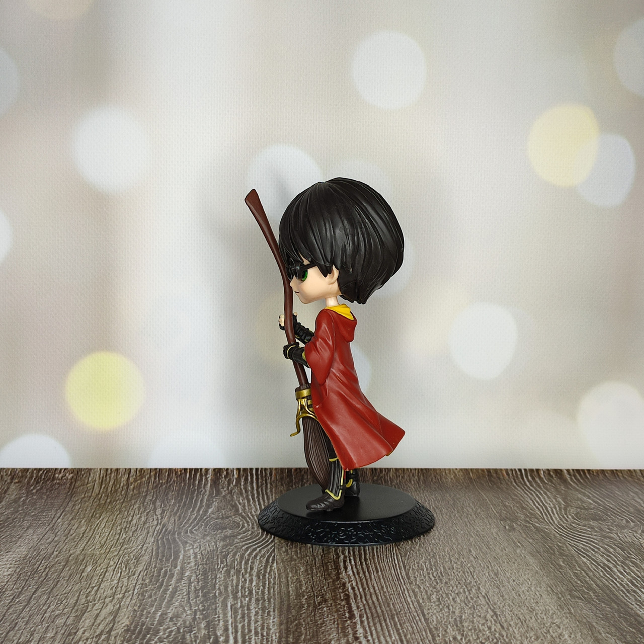 Фигурка статуэтка на подставке Гарри Поттер с метлой Harry Potter, фото №4 Фигурка статуэтка на подставке Гарри Поттер с метлой Harry Potter, фото №4