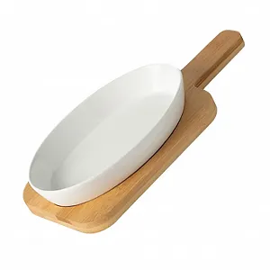 Купить Форма для запекания керамическая овальная с деревянной подставкой - Фото 1 Форма для запекания керамическая овальная с деревянной подставкой - Фото 1