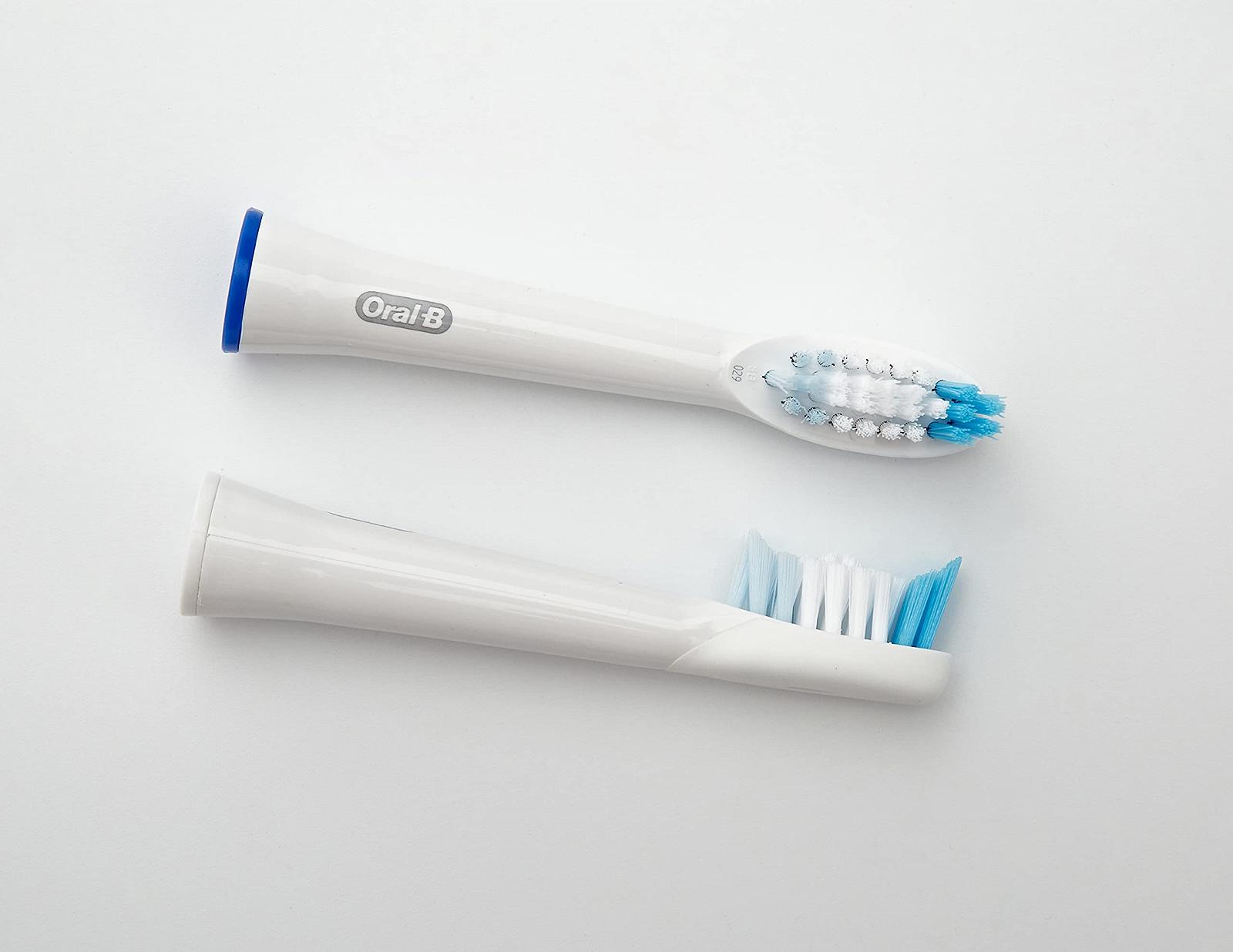 Зубна щітка електрична звукова Oral-B Pulsonic Slim Luxe 4500 Platinum та 2 змінні насадки, фото №6