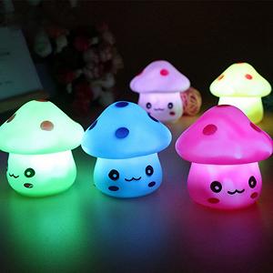 Ночник Clenp 1PC Mini Mushroom LED Мощность Изменение цветов - Фото 1