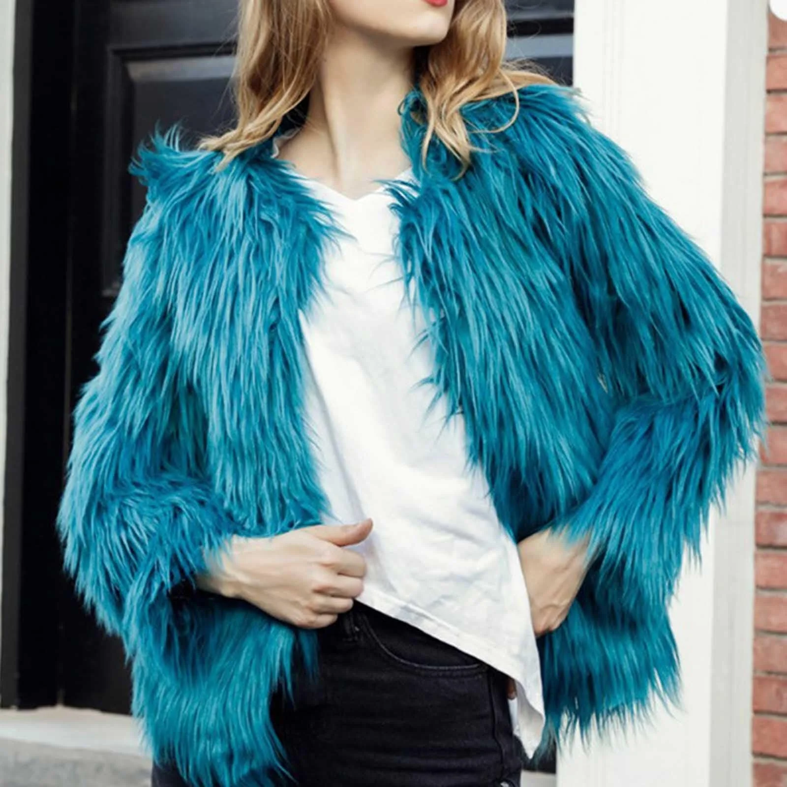 Куртка зі штучного хутра Жіноча Коротка, фото №3 Куртка зі штучного хутра Жіноча Коротка, фото №3