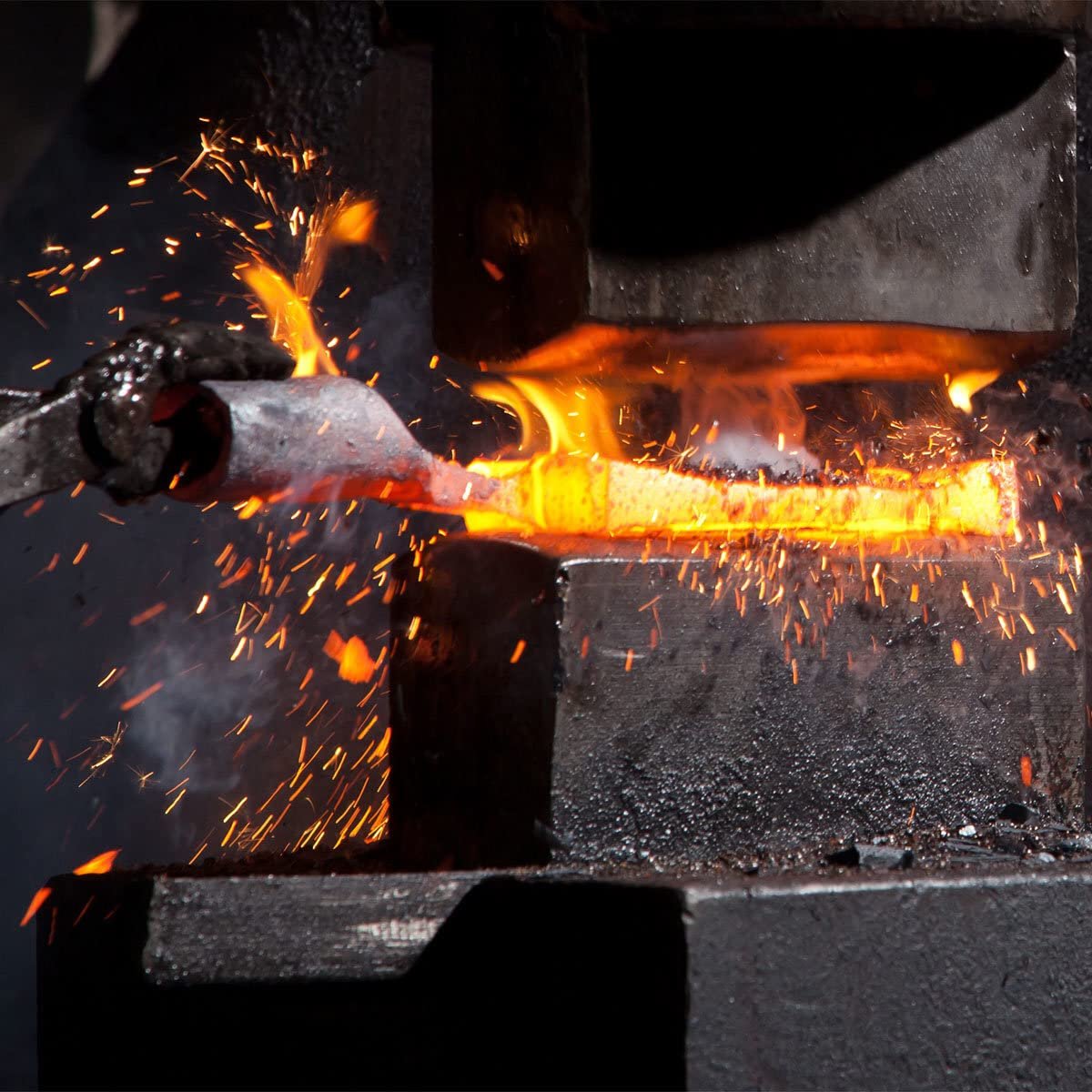 Лопата совковая Krump Вузький кований з довгою ручкою Дерево (ясен) 14 см, фото №3