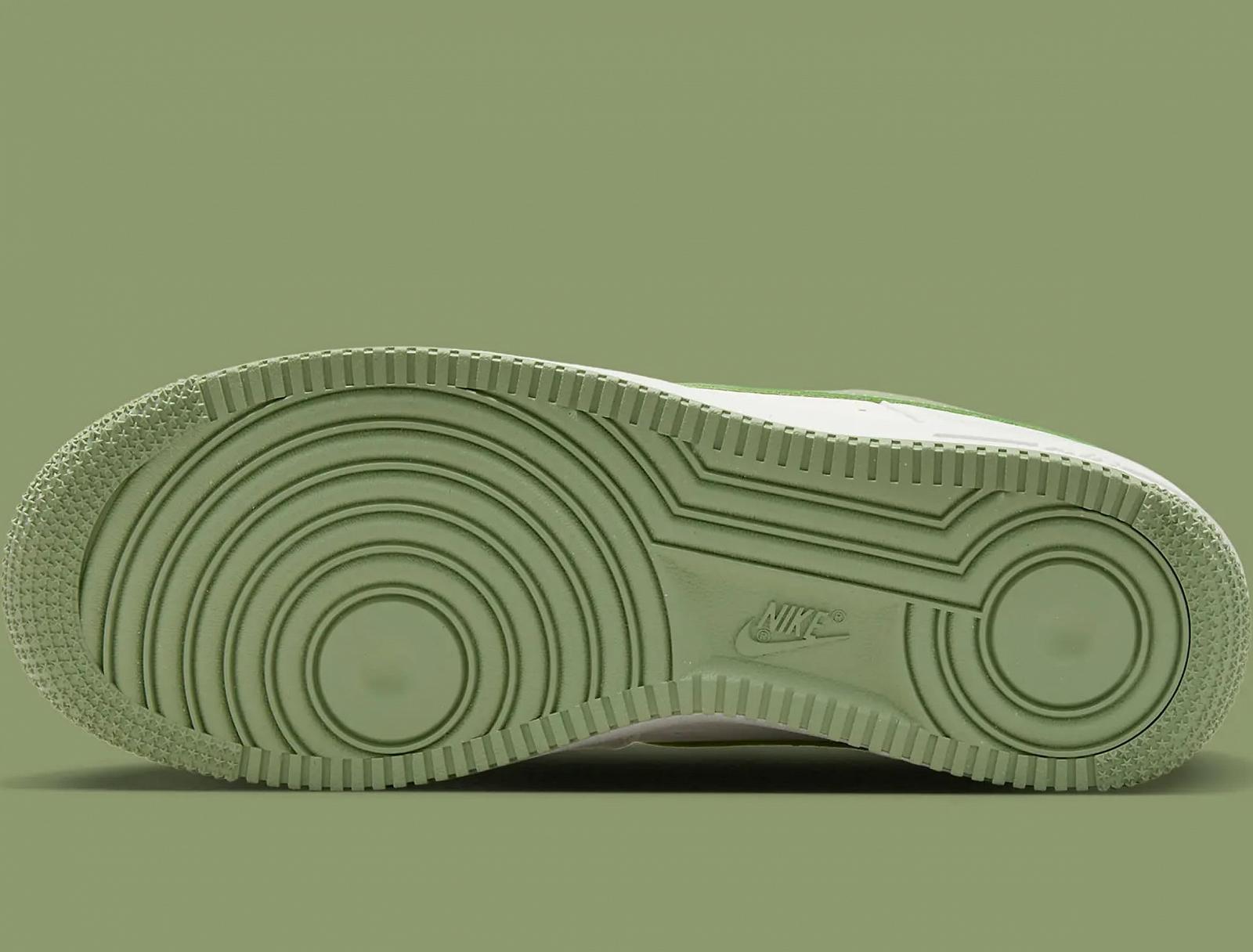 Кроссовки NIKE Air Max Plus мужские для бега 852630, фото №8 Кроссовки NIKE Air Max Plus мужские для бега 852630, фото №8