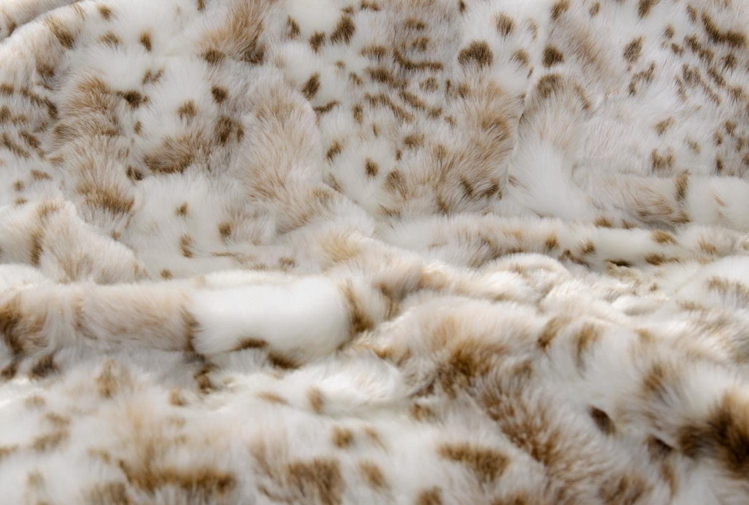 Меховое Одеяло Snow Leopard искусственный мех в 5 размерах, Плед, Покрывало или Меховая Подушка (150 x 200 см), фото №6 Меховое Одеяло Snow Leopard искусственный мех в 5 размерах, Плед, Покрывало или Меховая Подушка (150 x 200 см), фото №6