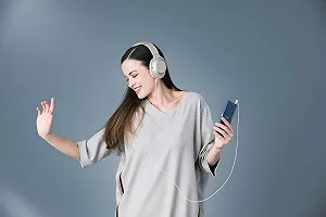Смартфон Sony Xperia 10 15.24 см (6 дюймов) 21:9 Full HD+ 64 GB Dual SIM Разделенный экран Android 9 Черный цена на synthetic.ua - Фото 1 Смартфон Sony Xperia 10 15.24 см (6 дюймов) 21:9 Full HD+ 64 GB Dual SIM Разделенный экран Android 9 Черный synthetic.ua - Фото 1