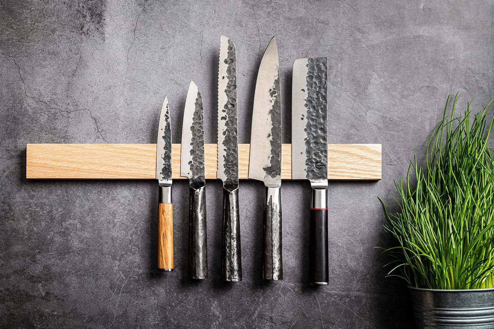 Ніж Forged Olive Універсальний 12см Ручної роботи в дерев'яній коробці, фото №6 Ніж Forged Olive Універсальний 12см Ручної роботи в дерев'яній коробці, фото №6
