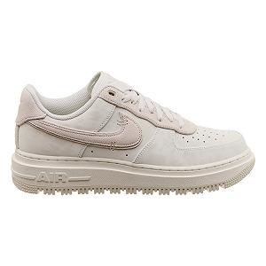 Кросівки Nike AIR FORCE 1 LUXE 43 synthetic.ua - Фото 1
