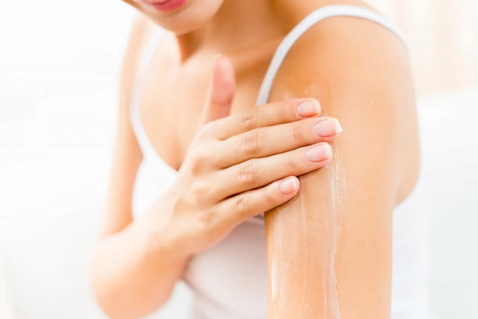 Крем для рук та тіла PRIJA Зволожуючий з вітаміном Е BALSAM (3 літри), фото №3 Крем для рук та тіла PRIJA Зволожуючий з вітаміном Е BALSAM (3 літри), фото №3