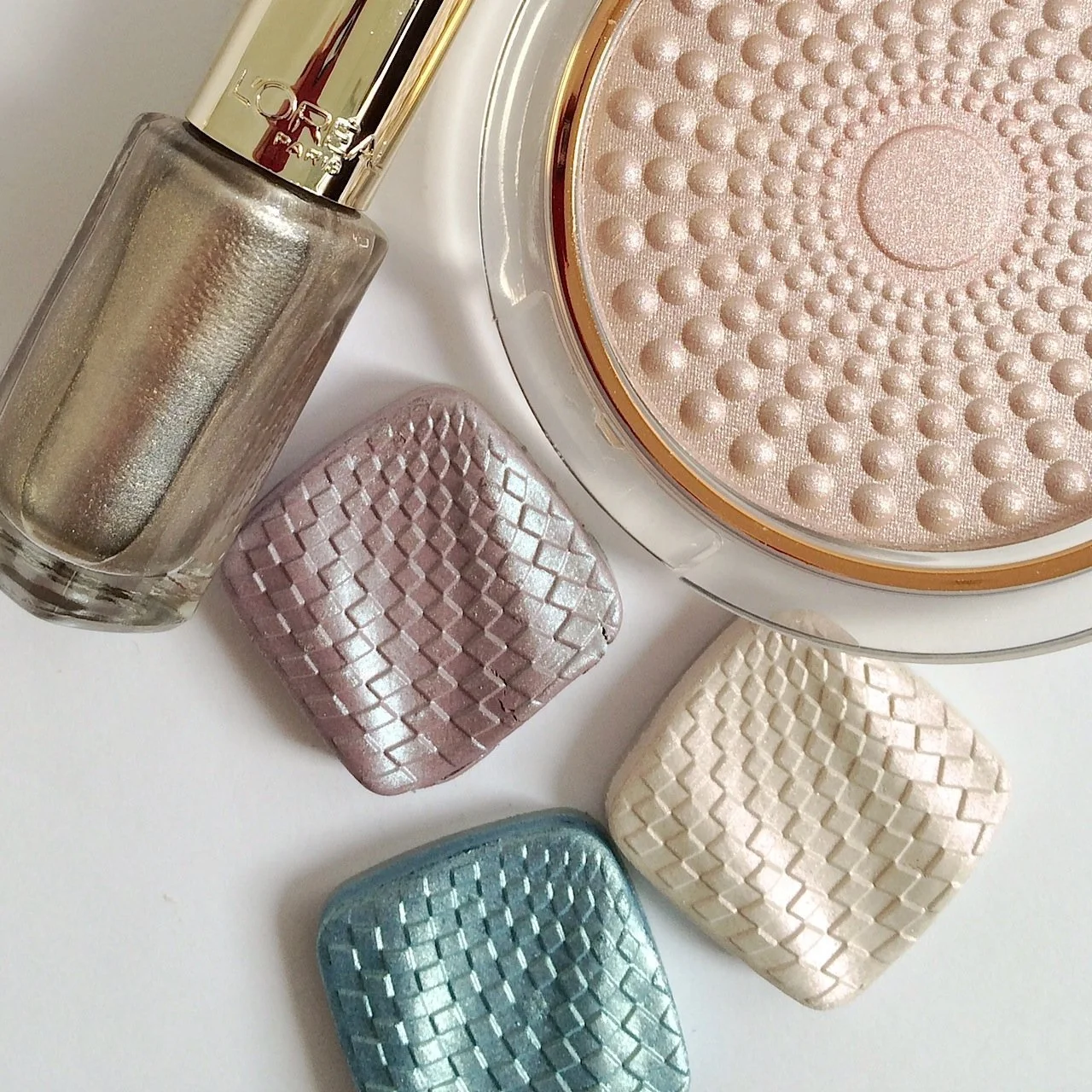 Фарба для волосся Garnier Color Naturals 4 Коричневий, фото №3 Фарба для волосся Garnier Color Naturals 4 Коричневий, фото №3