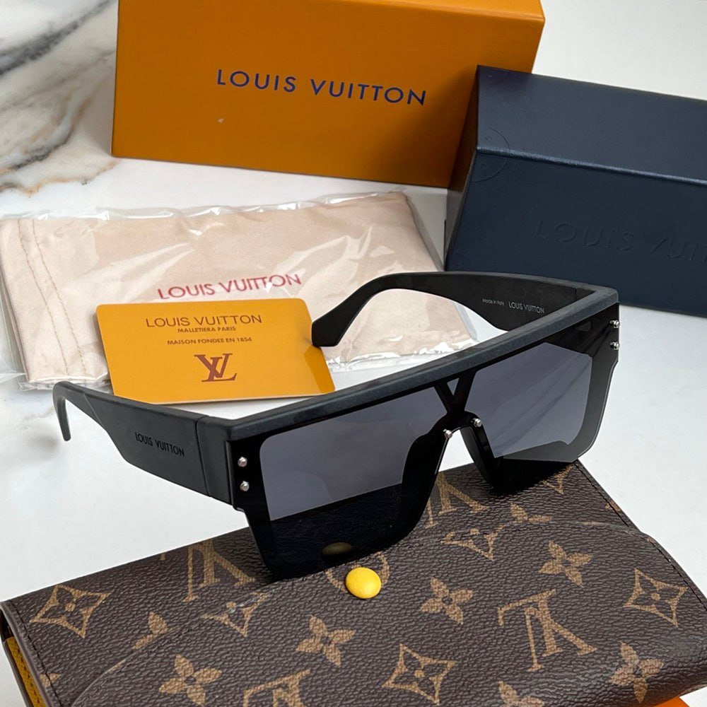 Сонцезахисні жіночі окуляри чорні Louis Vuitton на літо, фото №6 Сонцезахисні жіночі окуляри чорні Louis Vuitton на літо, фото №6