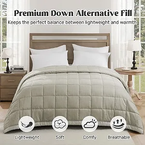 Покривало UNIKOME Queen Size М'яка Легка Альтернатива Пуху з Сатиновою Обробкою Пісочний колір (229 x 229 см) synthetic.ua - Фото 1