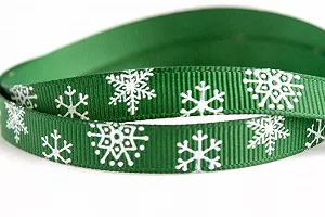 Лента репсовая Лентомания 10мм зеленая со снежинками GRSGRN10GRNSNWFLK - Фото 1