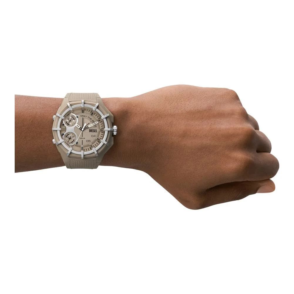 Годинник DIESEL Framed Чоловічий, кварцовий хронограф з трьома стрілками з силіконовим, фото №5 Годинник DIESEL Framed Чоловічий, кварцовий хронограф з трьома стрілками з силіконовим, фото №5
