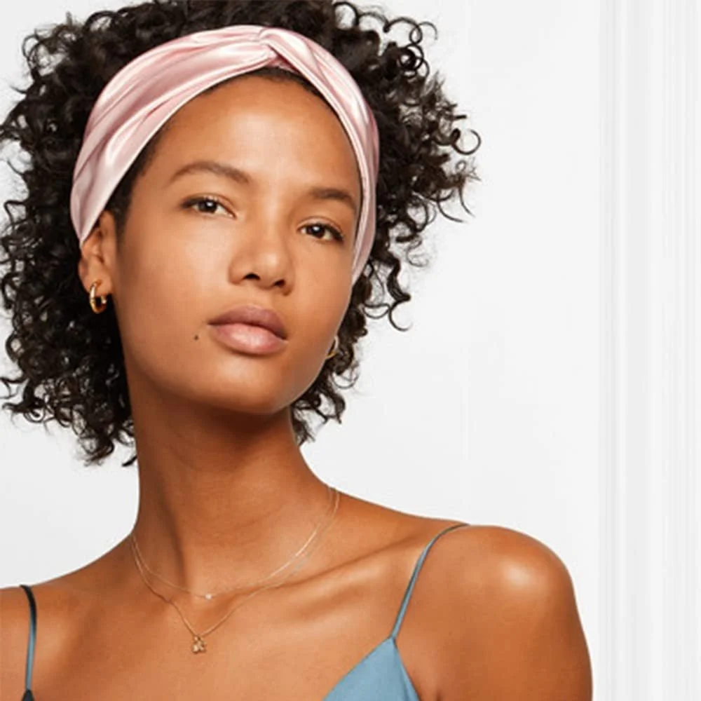 Шовкова пов'язка на голову, фото №1 Шовкова пов'язка на голову, фото №1