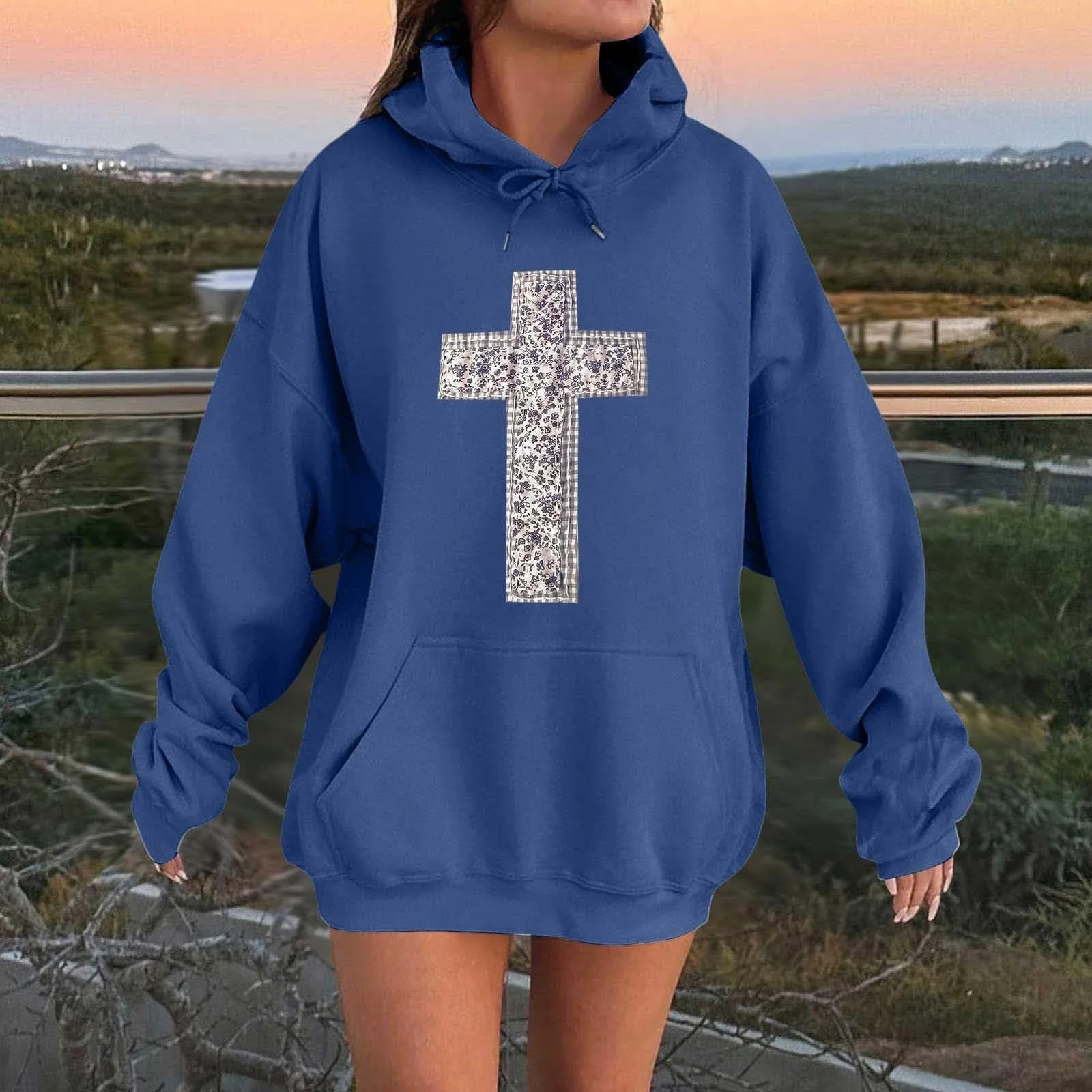 Худи Женское с мультяшным принтом, фото №3