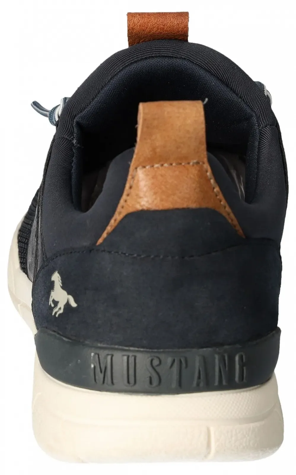 Кросівки MUSTANG на шнурівці, фото №3 Кросівки MUSTANG на шнурівці, фото №3