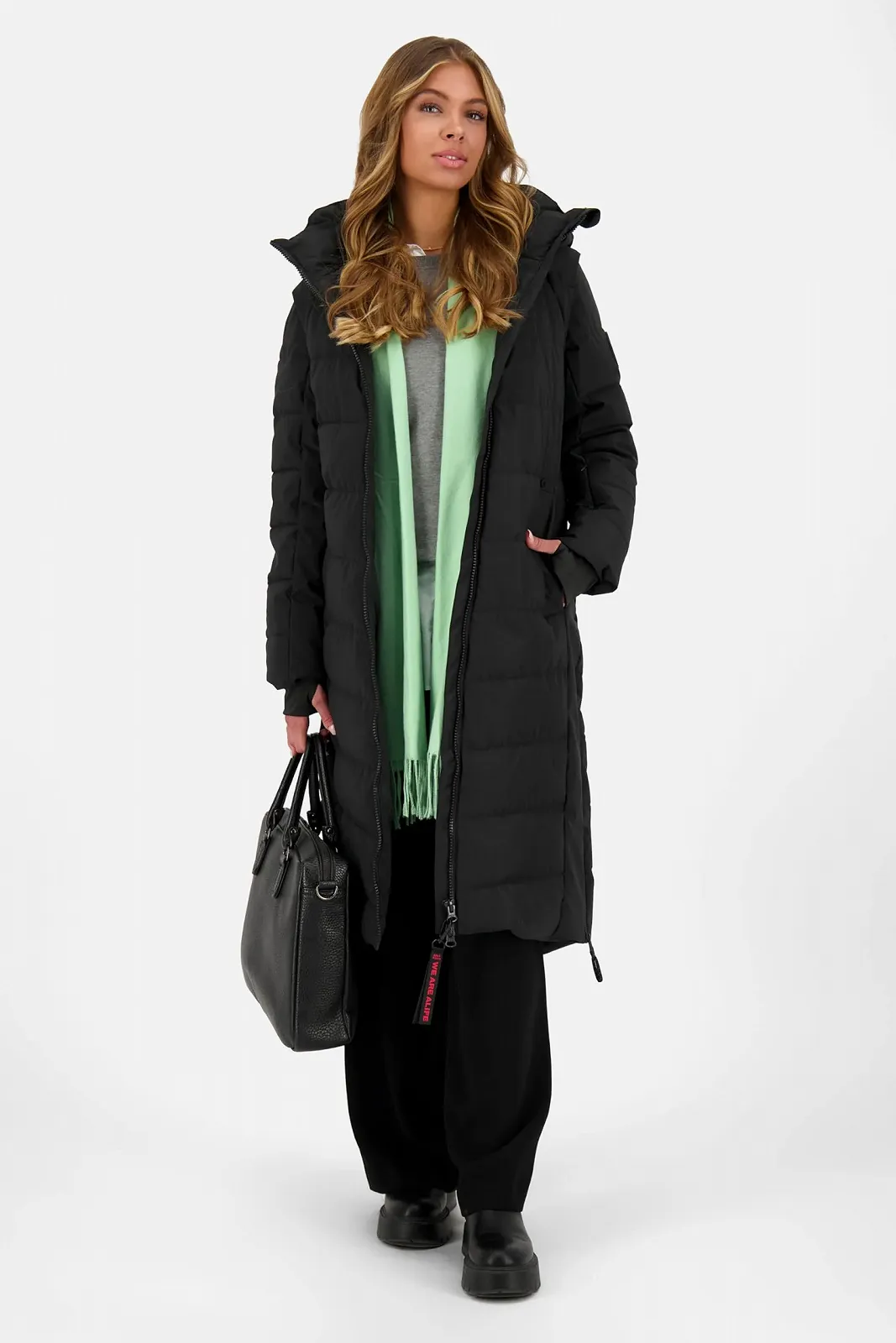 Пуховик alife & kickin NellyAK A Жіноча стьобана зимова куртка Dark Forest, фото №6 Пуховик alife & kickin NellyAK A Жіноча стьобана зимова куртка Dark Forest, фото №6