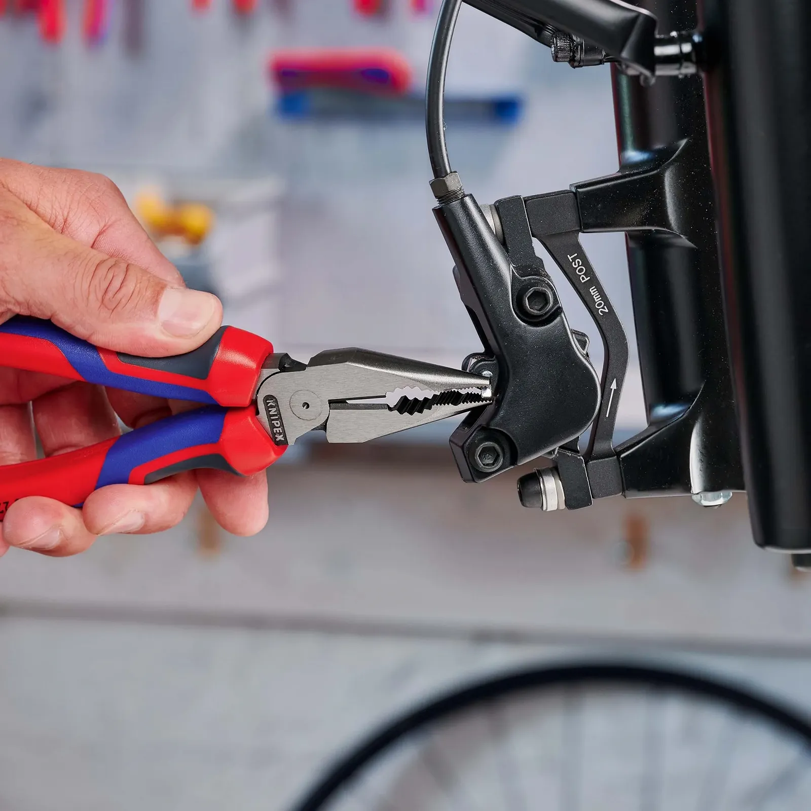 Комбинированные плоскогубцы KNIPEX 08 22 185 с удобными ручками, черные, атласные, 185 мм, фото №5