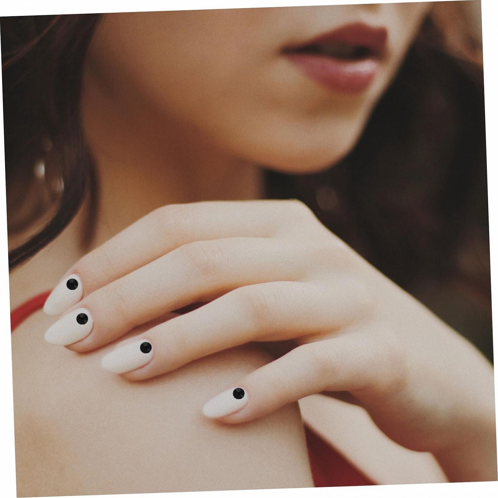 Набор подвесок для ногтей со стразами, плоские стразы для маникюра, универсальные для nailart-проектов, фото №9 Набор подвесок для ногтей со стразами, плоские стразы для маникюра, универсальные для nailart-проектов, фото №9