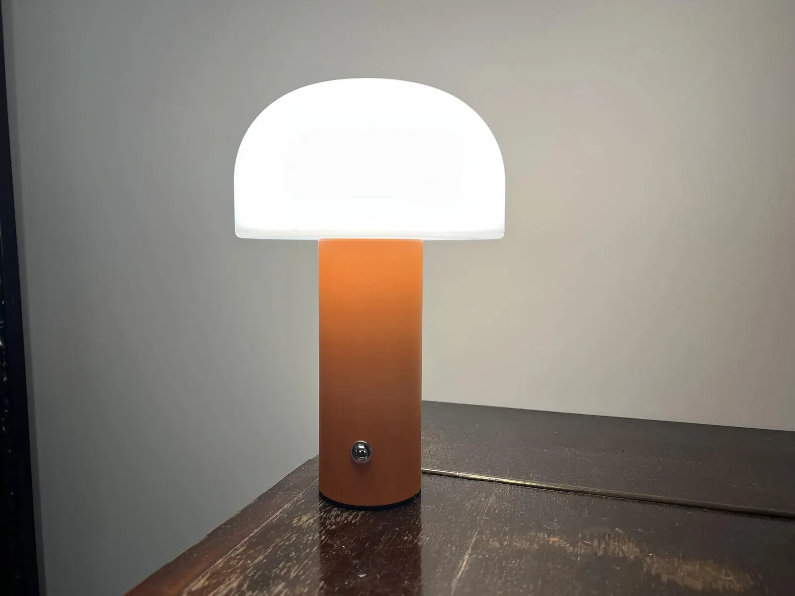 Настільна лампа LED Pilz акумуляторна бездротова димована 3 кольори світла USB-C IP54 Помаранчева, фото №3