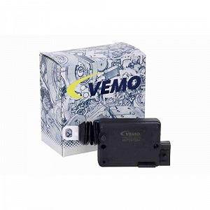 Исполнительный элемент, центральный замок VEMO V46-77-0014 Green Mobility Parts для FAST synthetic.ua - Фото 1